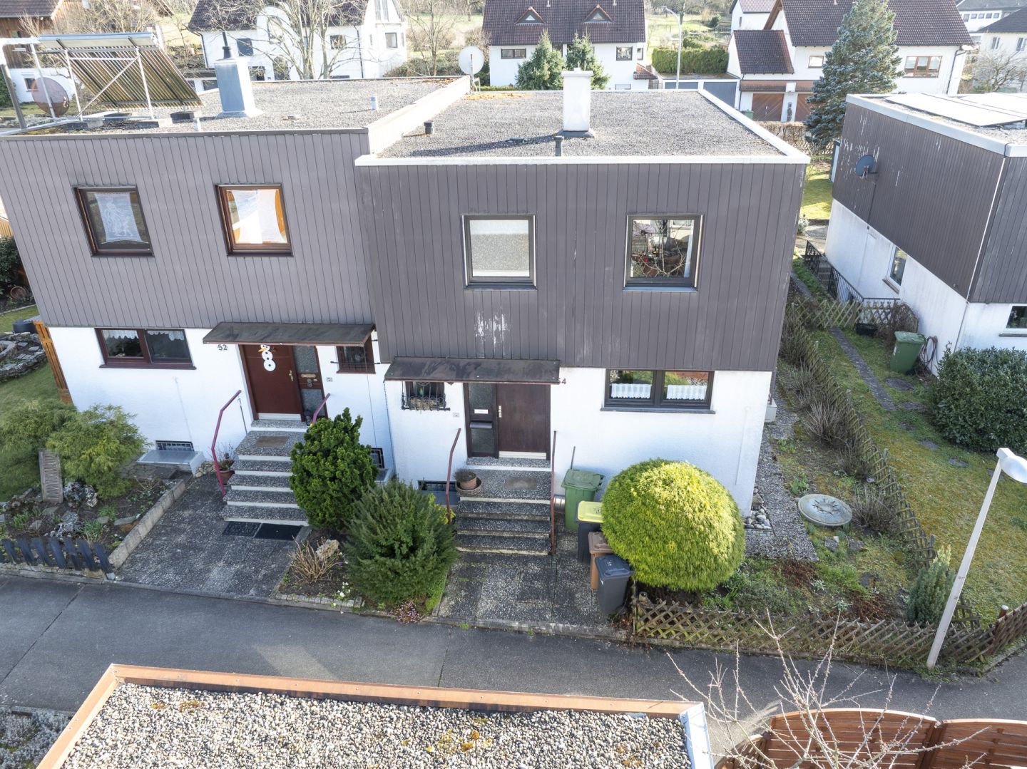 charmante-doppelhaushaelfte-mit-garten-und-einzelgarage 